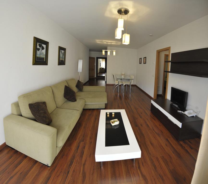 Apartamentos Turisticos Veladiez La Lastrilla Kamer foto