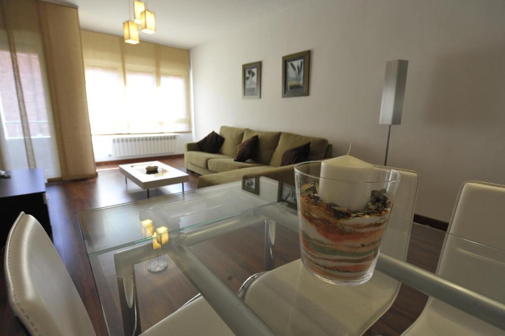 Apartamentos Turisticos Veladiez La Lastrilla Kamer foto