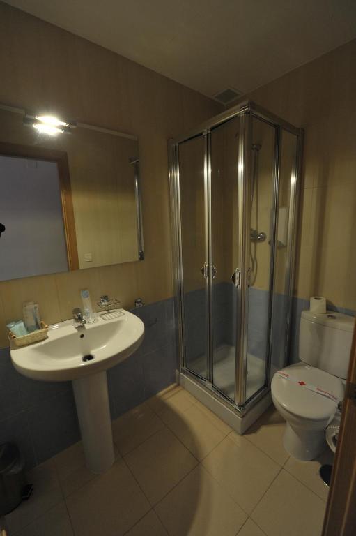 Apartamentos Turisticos Veladiez La Lastrilla Buitenkant foto